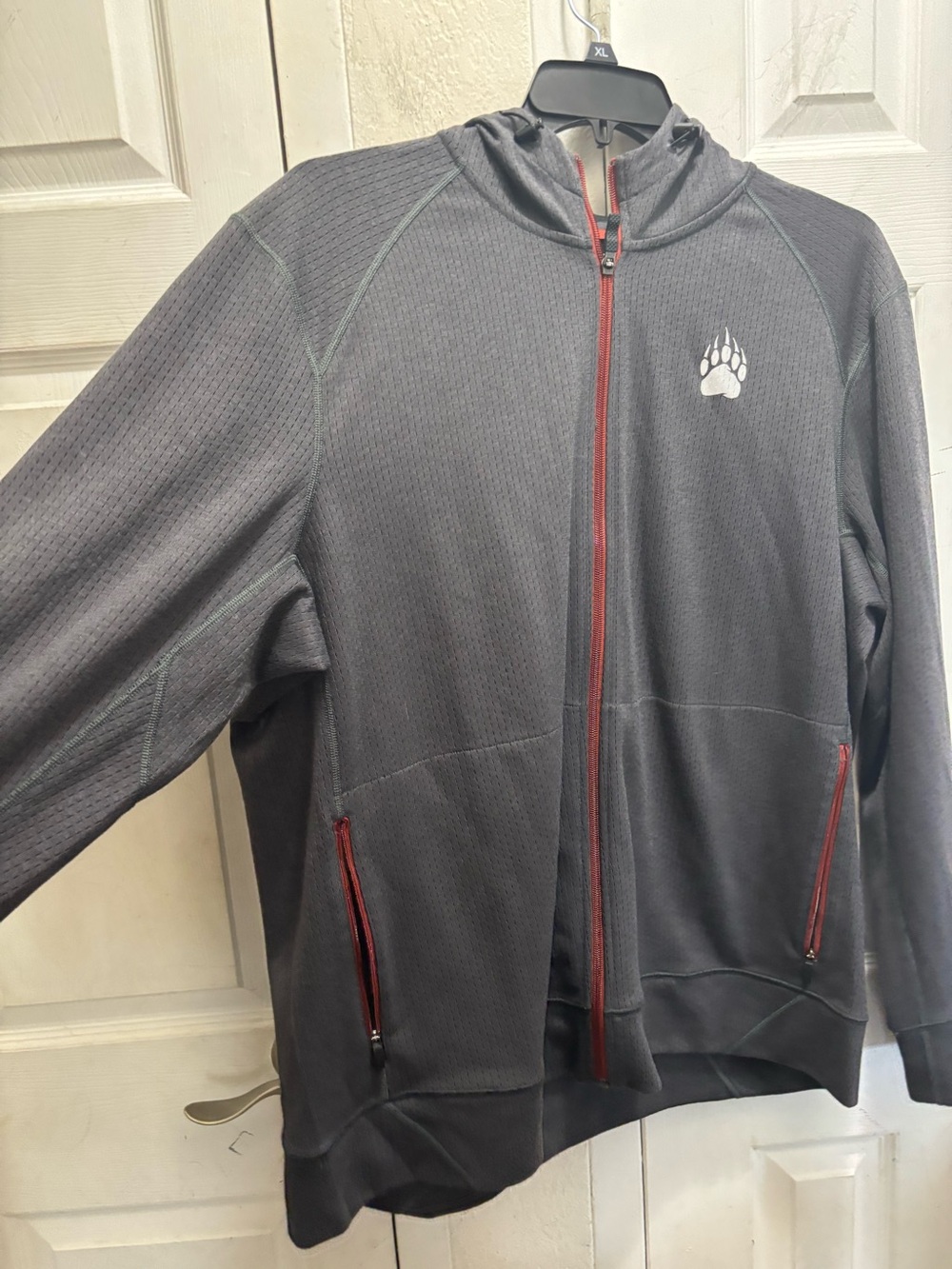 Alaskan hard gear Men's Gray Full-Zip Hooded Jacket with Red Accents